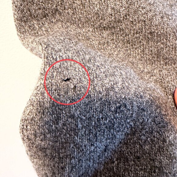 Vineyard Vines Shep & Ian Wool Quarter Zip Sweater L Charcoal Suede Elbow - Picture 4 of 7